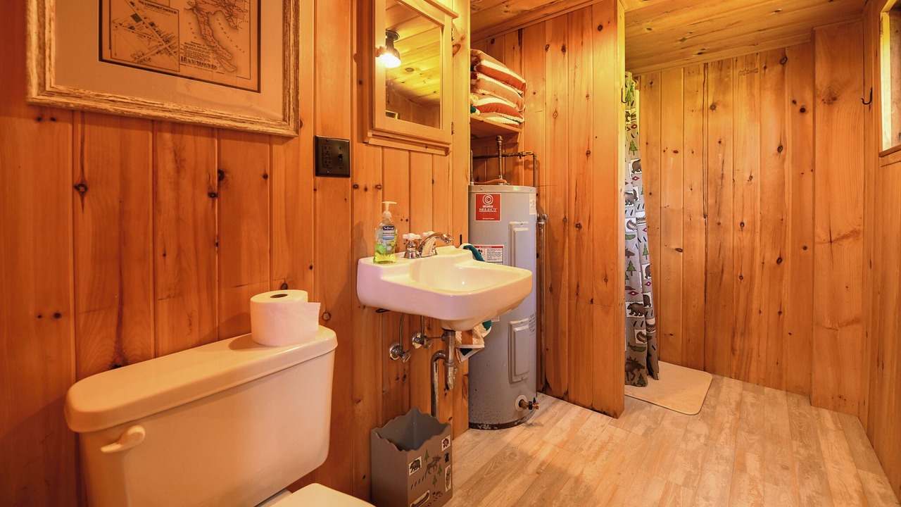 Photo of Bathroom in Raymond