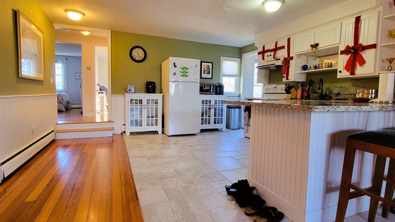 Photo of Kitchen in Bellevue Avenue Historic District