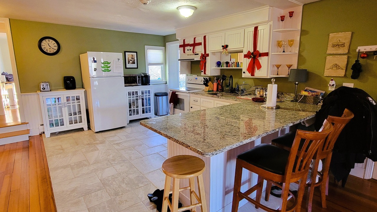 Photo of Kitchen in Bellevue Avenue Historic District