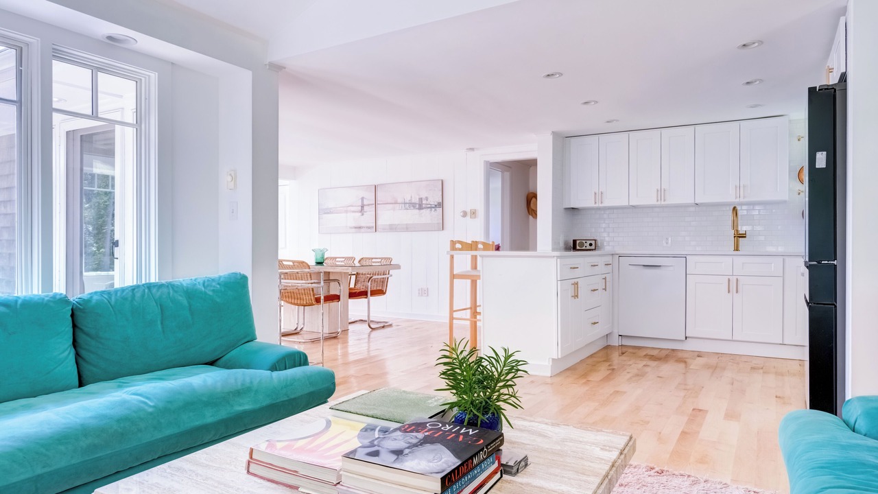 Photo of Livingroom in Guilford