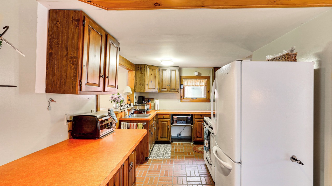 Photo of Kitchen in Blodgett Landing