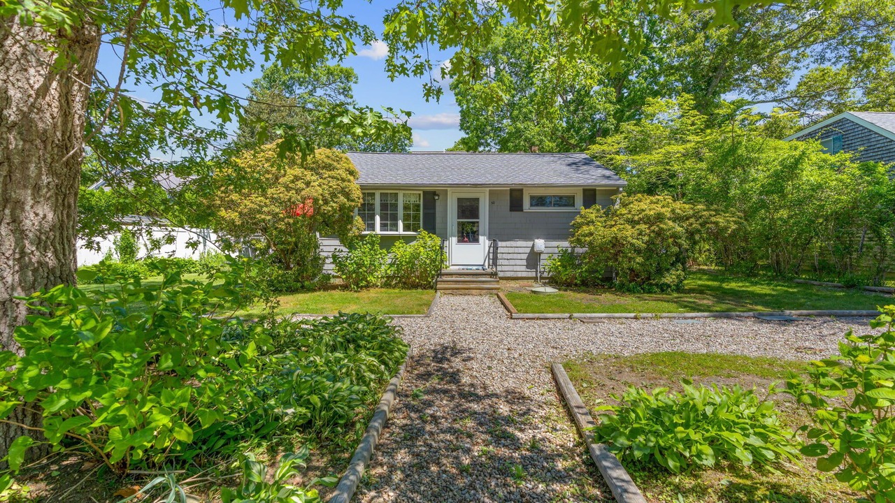 Photo of Outdoor in Mara Vista
