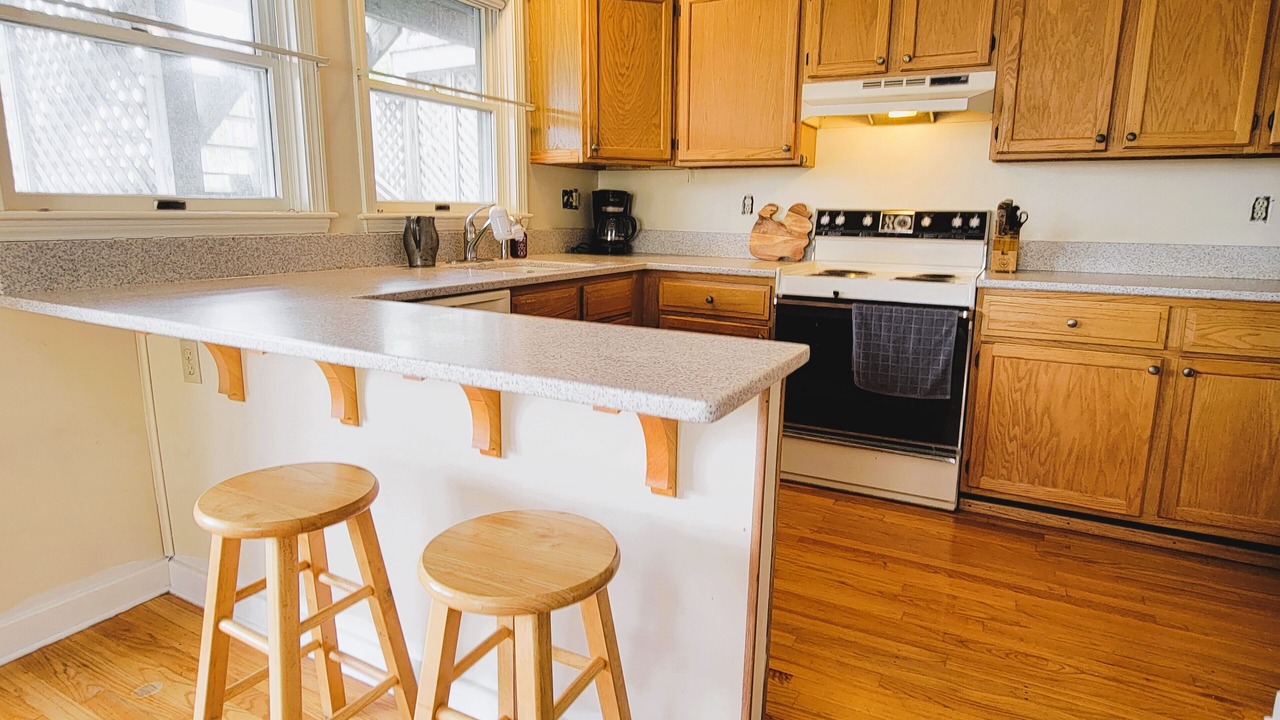 Photo of Kitchen in Bellevue Avenue Historic District
