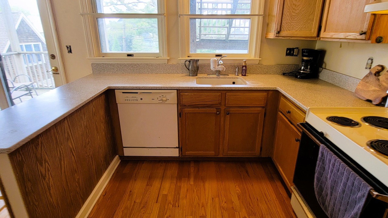 Photo of Kitchen in Bellevue Avenue Historic District