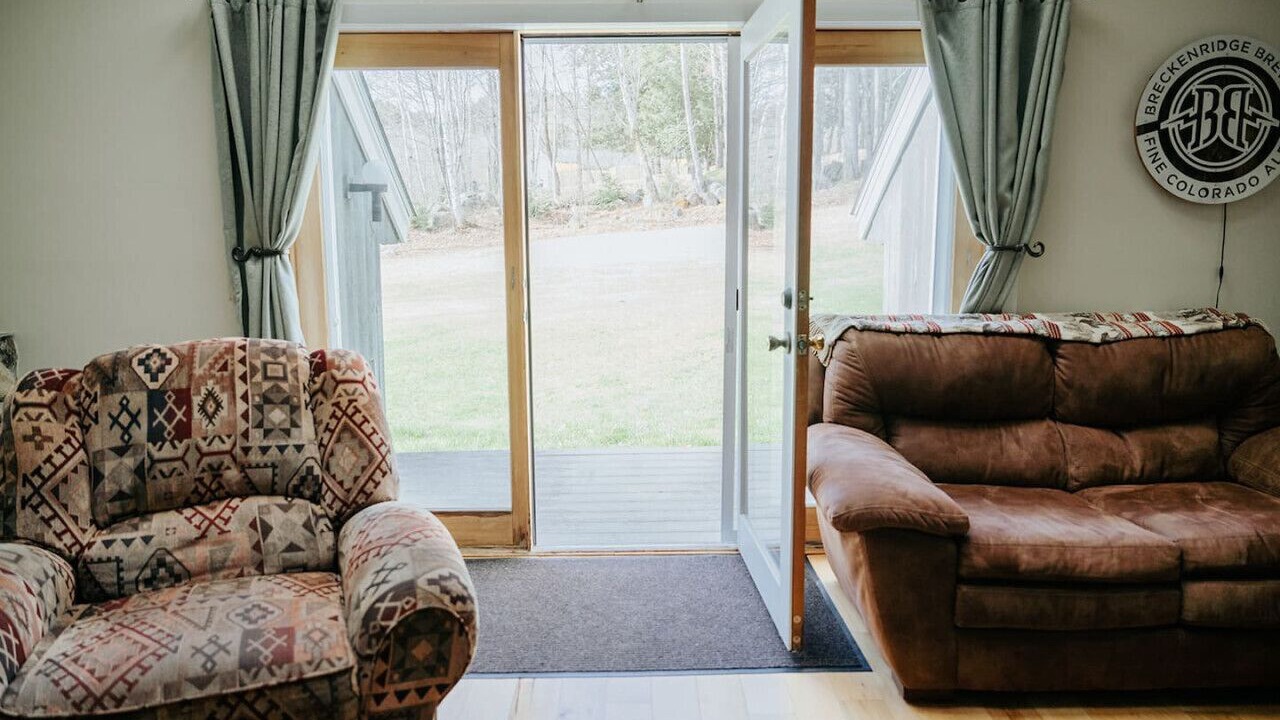 Photo of Livingroom in Plymouth