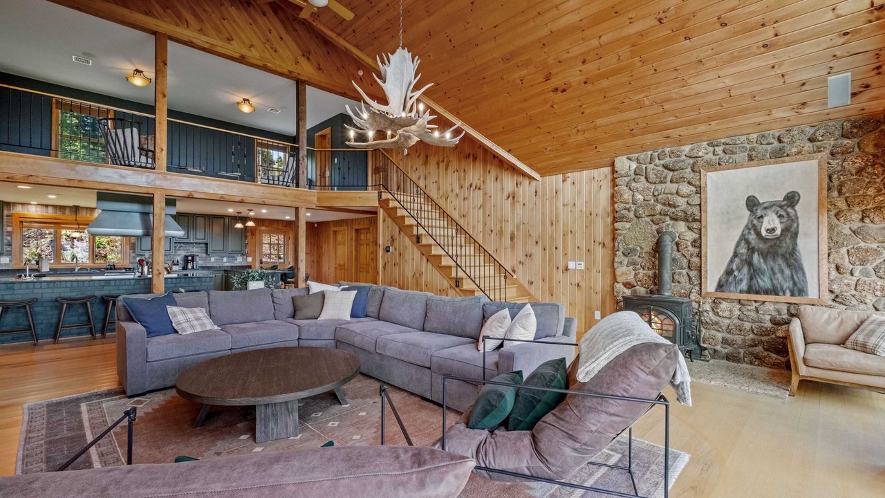 Photo of Livingroom in Bradford