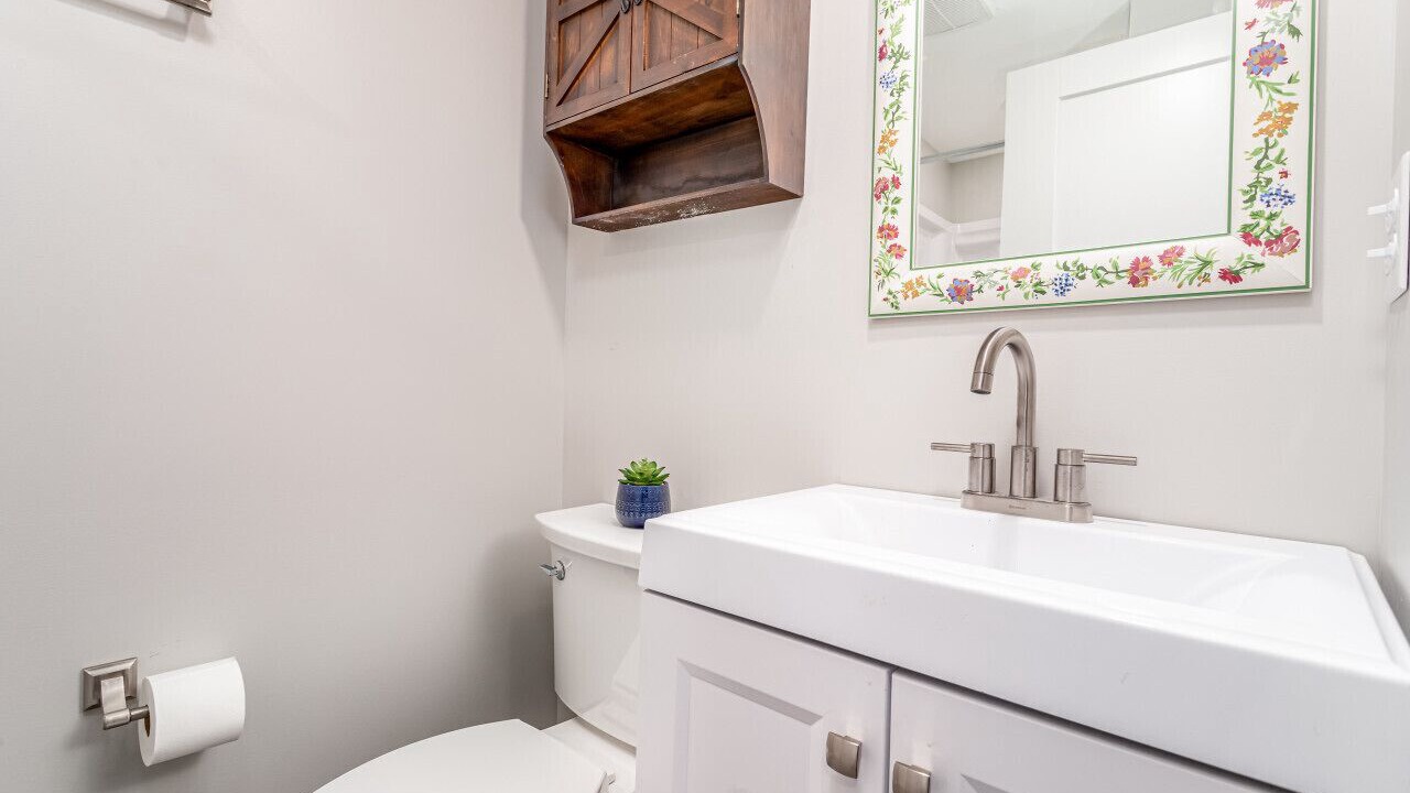 Photo of Bathroom in Silver Lake
