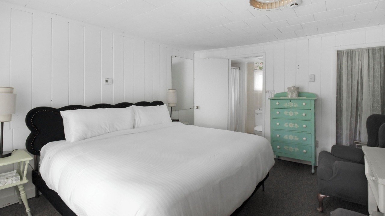Photo of Bedroom in Weston