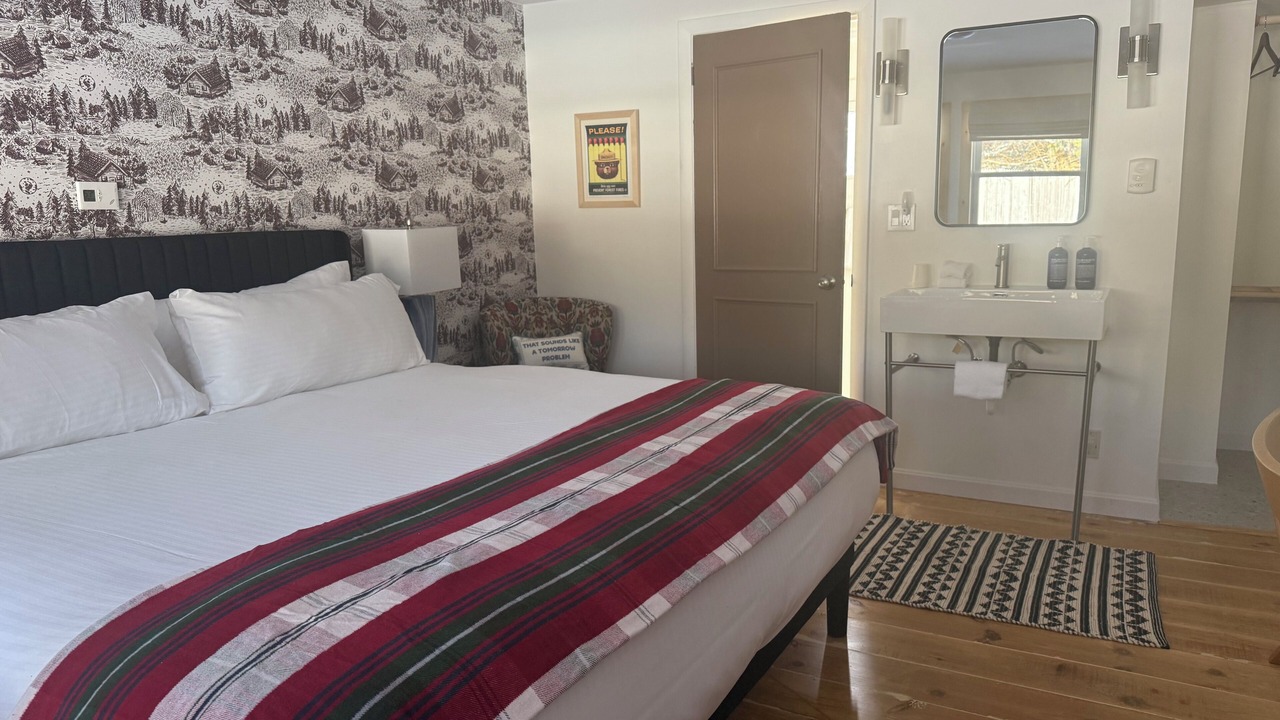 Photo of Bedroom in Weston