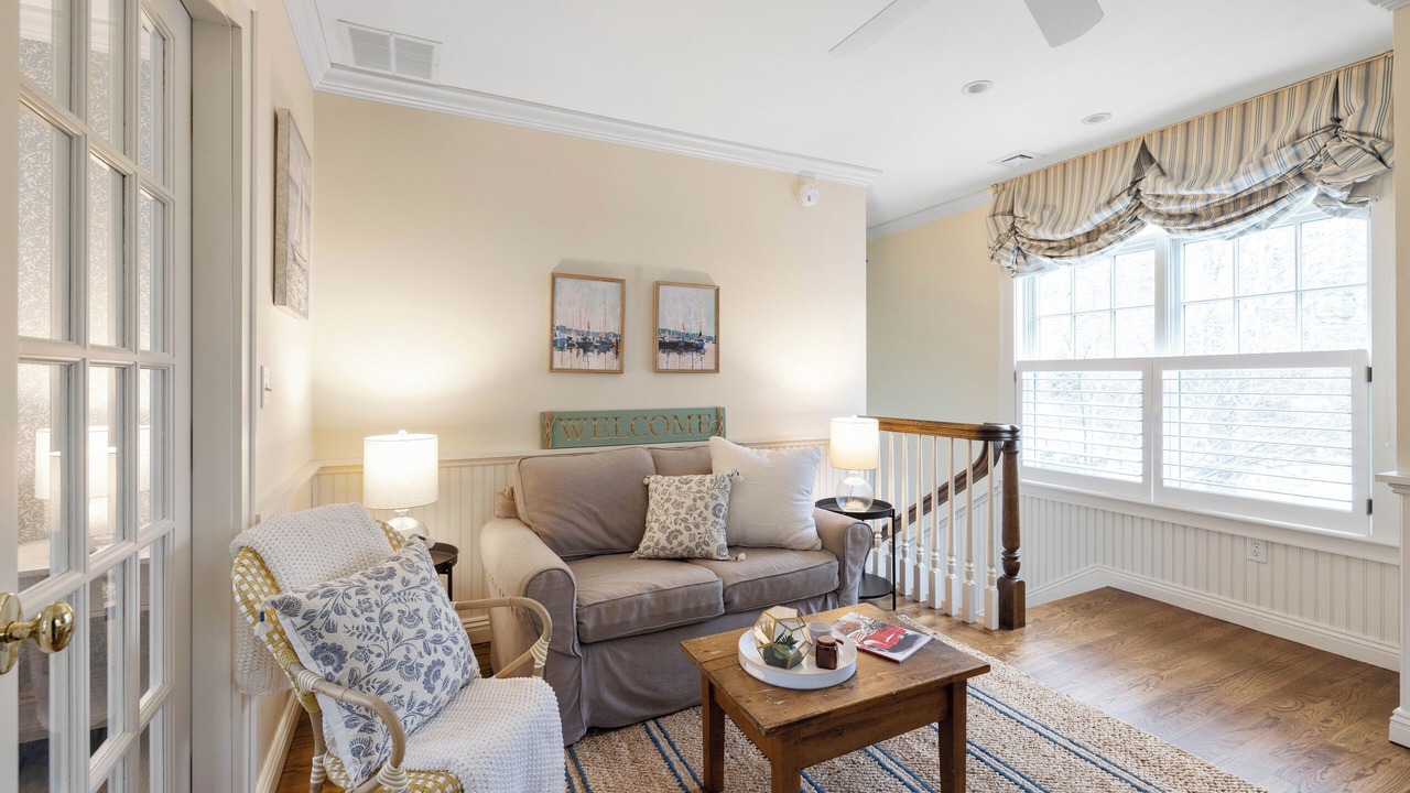Photo of Livingroom in Kennebunk