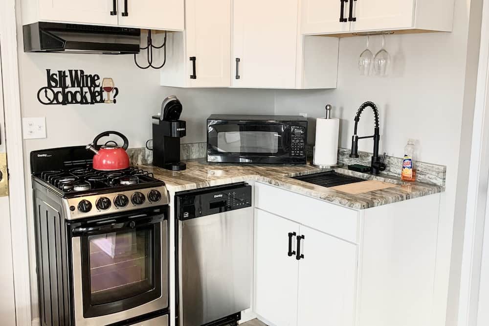Photo of Kitchen in Mattapoisett Center