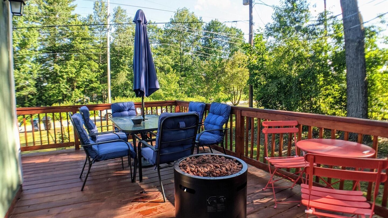 Photo of Outdoor in Lochmere