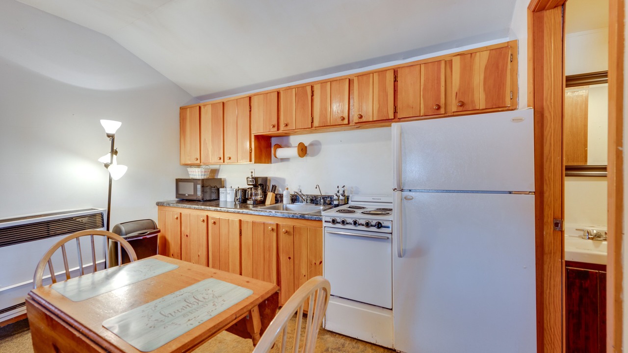 Photo of Kitchen in Weirs Beach