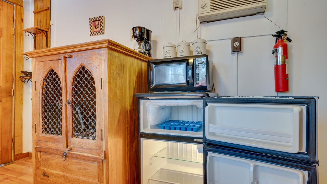 Photo of Kitchen in Weirs Beach