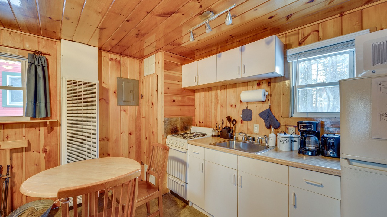 Photo of Kitchen in Weirs Beach