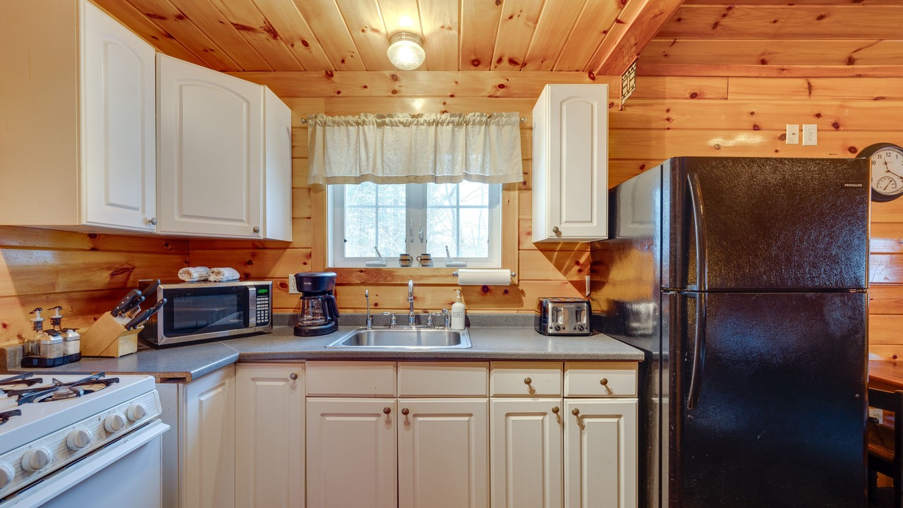 Photo of Kitchen in Weirs Beach
