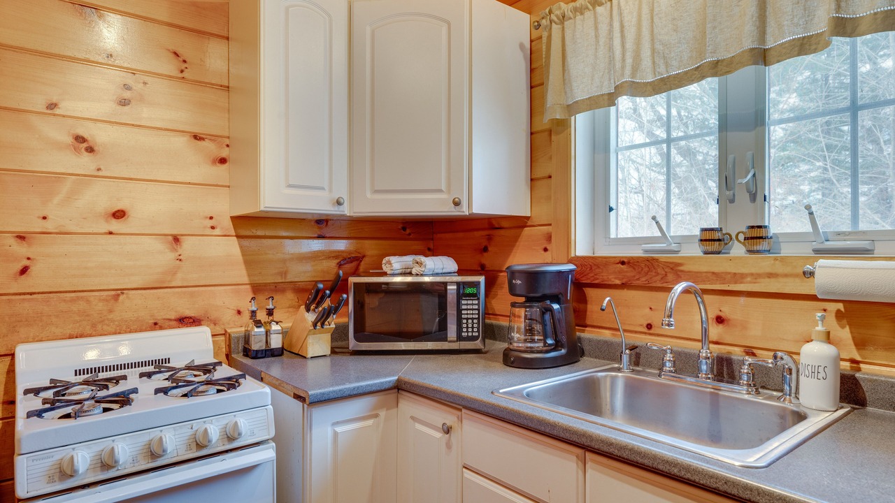 Photo of Kitchen in Weirs Beach