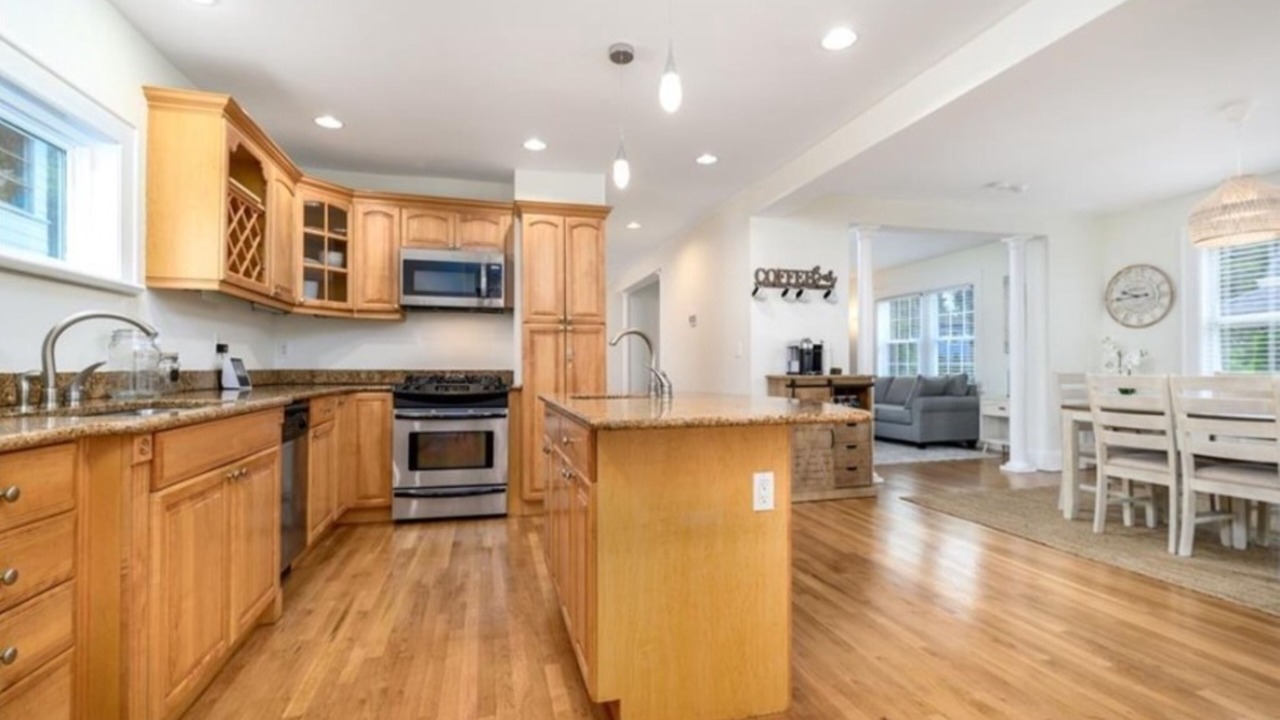 Photo of Kitchen in Black Rock Historic District