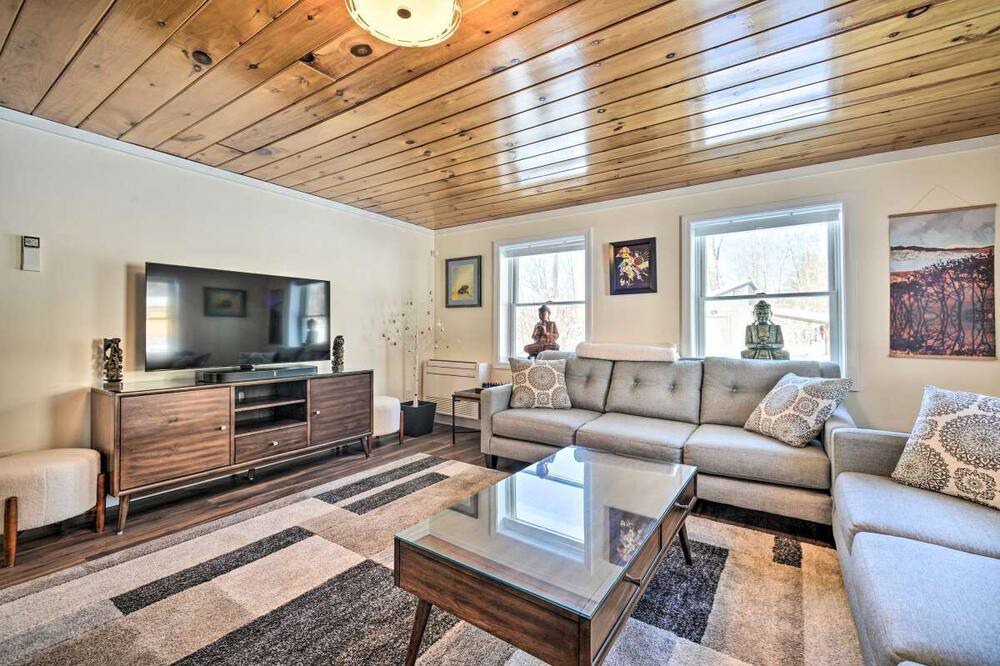 Photo of Livingroom in Richmond