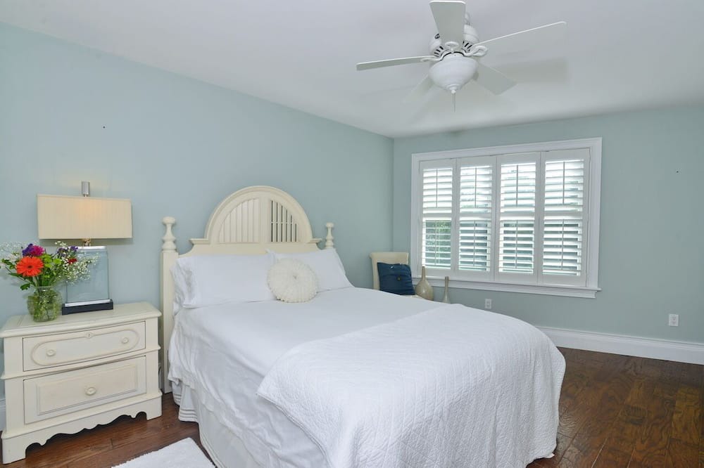 Photo of Bedroom in Easton's Point