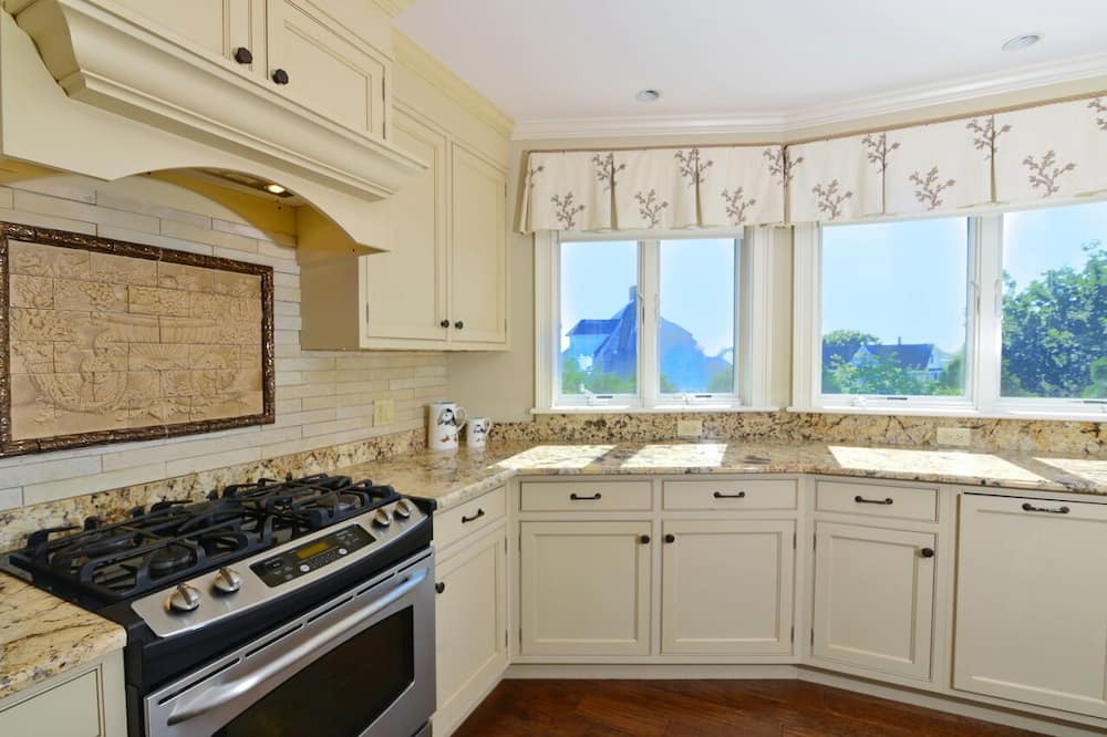 Photo of Kitchen in Easton's Point