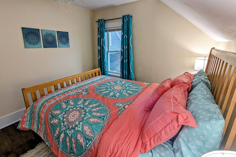 Photo of Bedroom in Eastern Vermont
