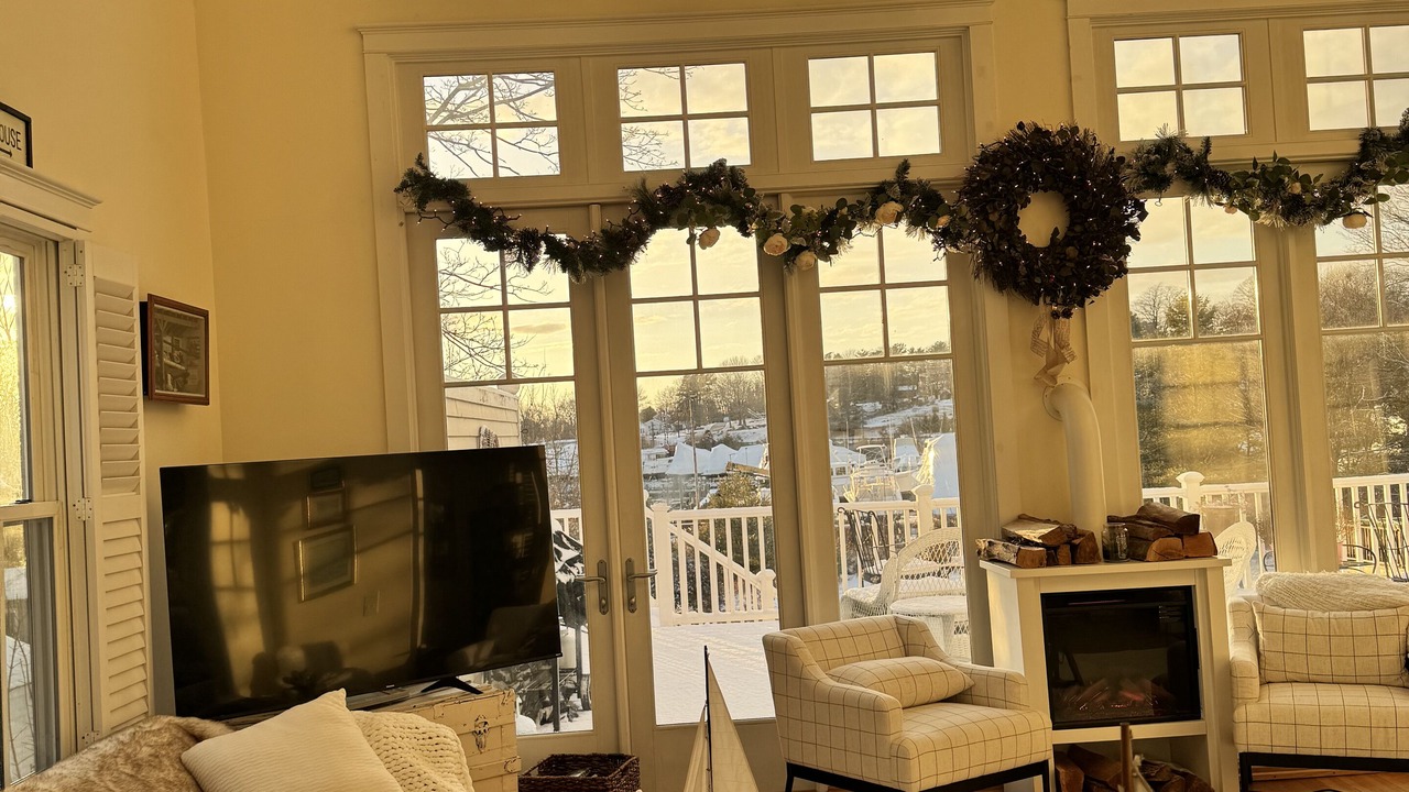Photo of Livingroom in Noank