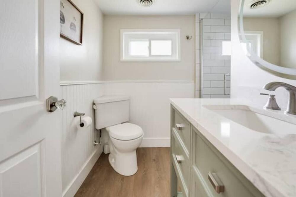 Photo of Bathroom in Westbrook Center