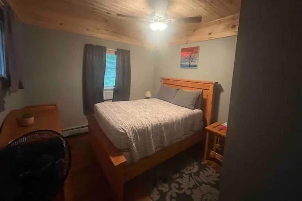 Photo of Bedroom in Au Sable Forks