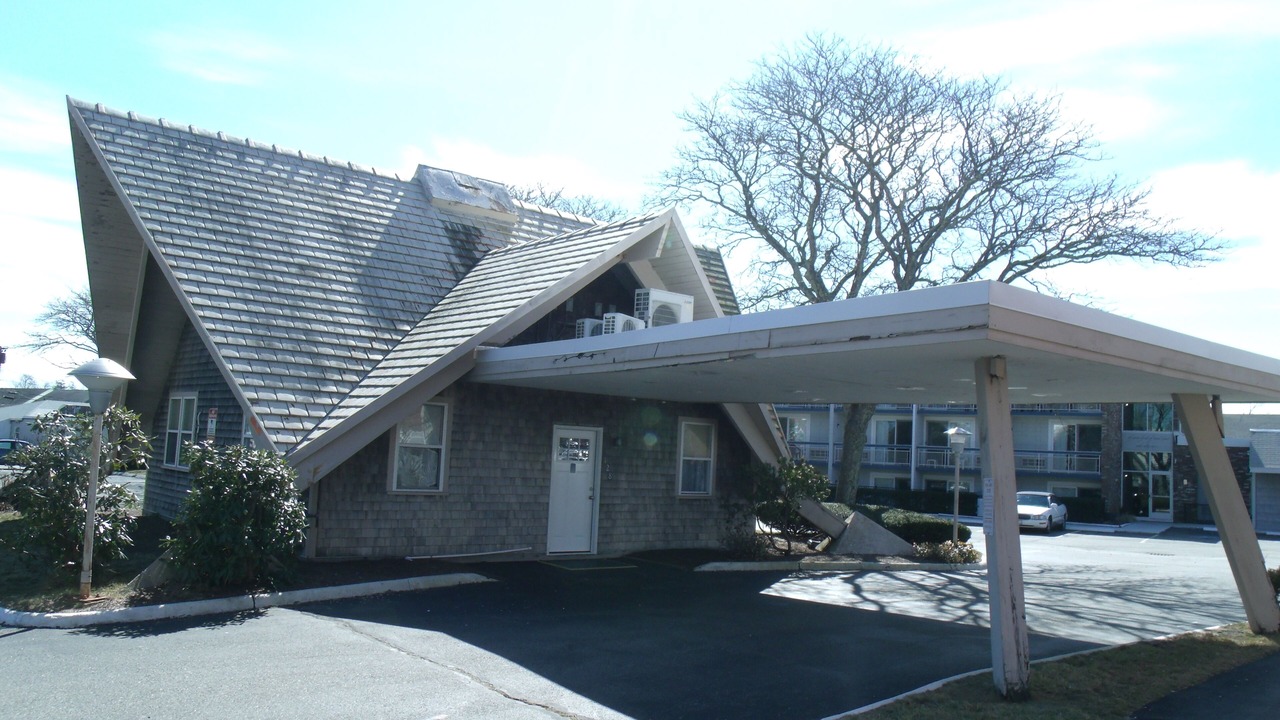 Photo of Outdoor in Main Street Hyannis