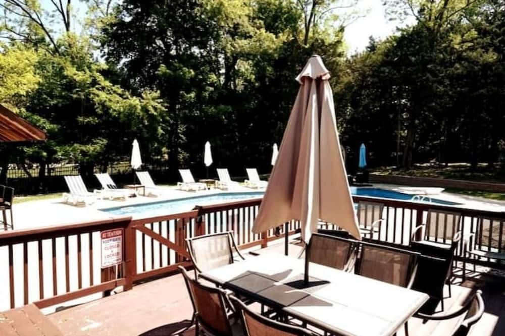 Photo of Outdoor in Belmar