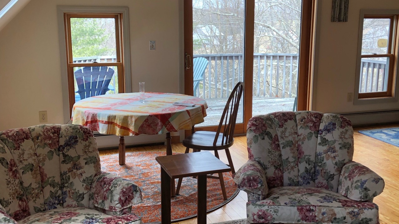 Photo of Livingroom in Waterbury Center