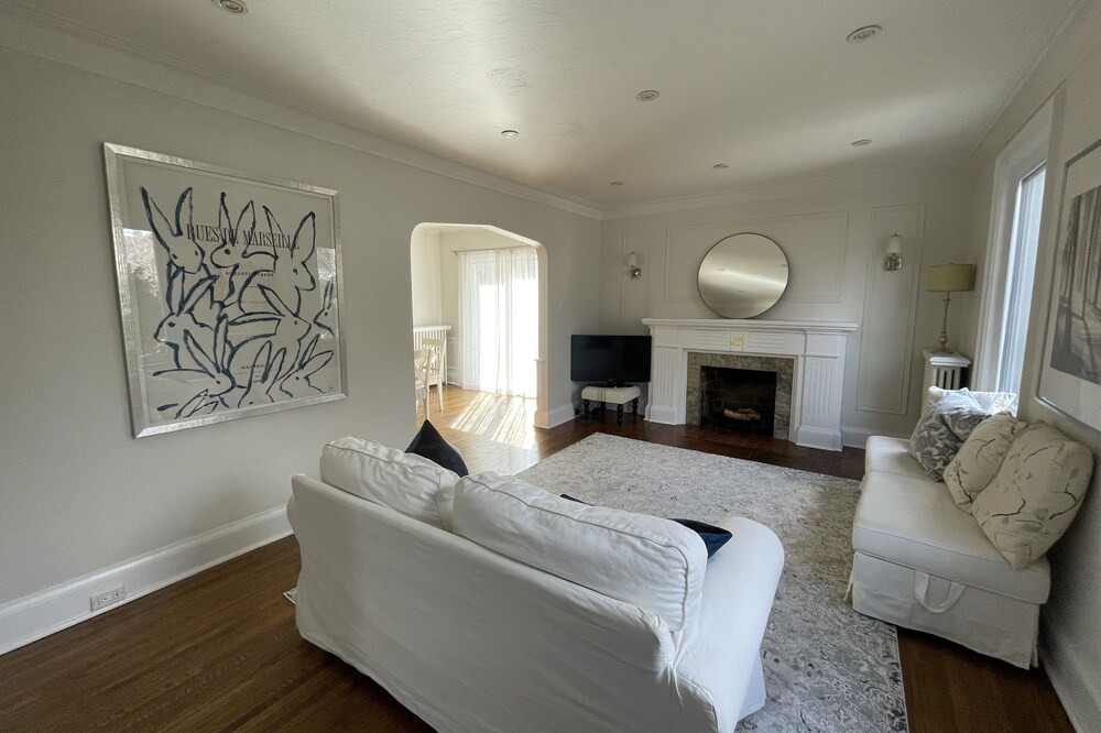 Photo of Livingroom in North York