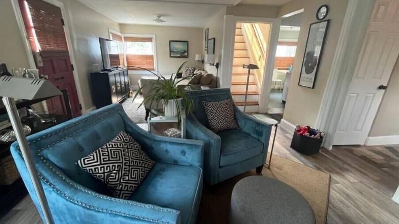Photo of Livingroom in Edgewood