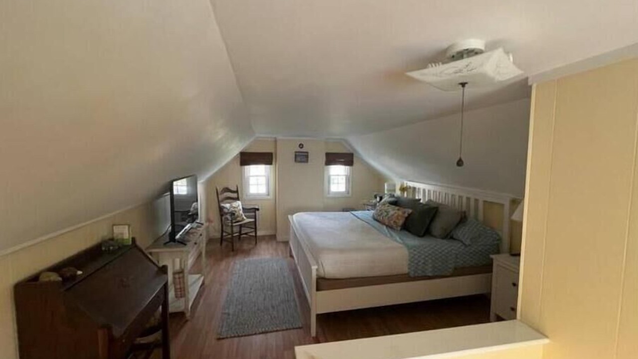 Photo of Bedroom in Edgewood