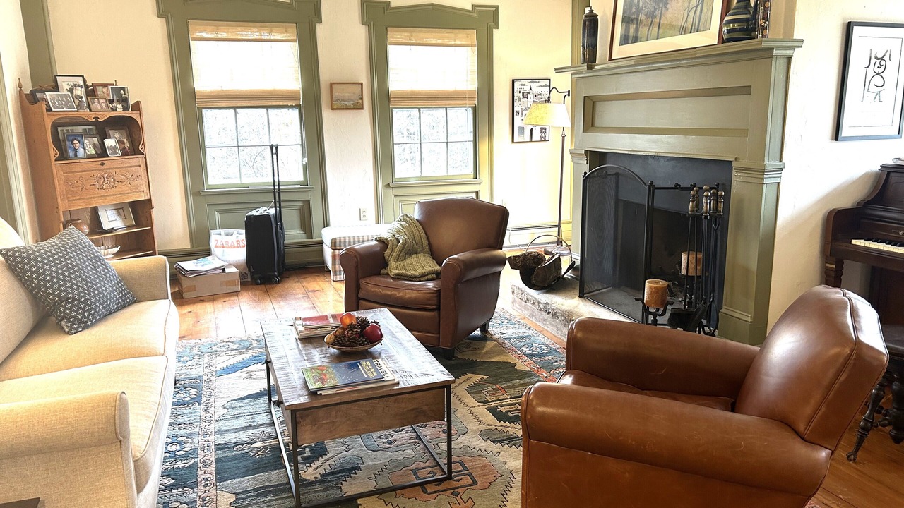 Photo of Livingroom in North Egremont