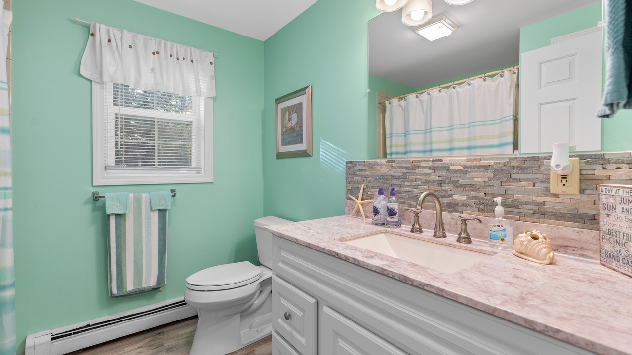 Photo of Bathroom in Summersea