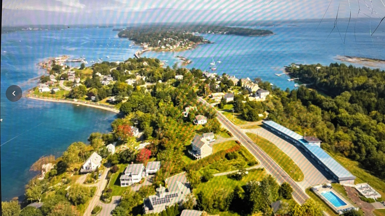 Photo of Others in Mid-Coast and Islands