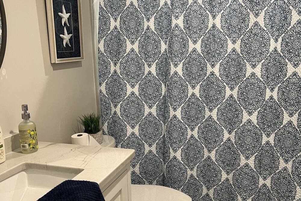 Photo of Bathroom in Old Saybrook