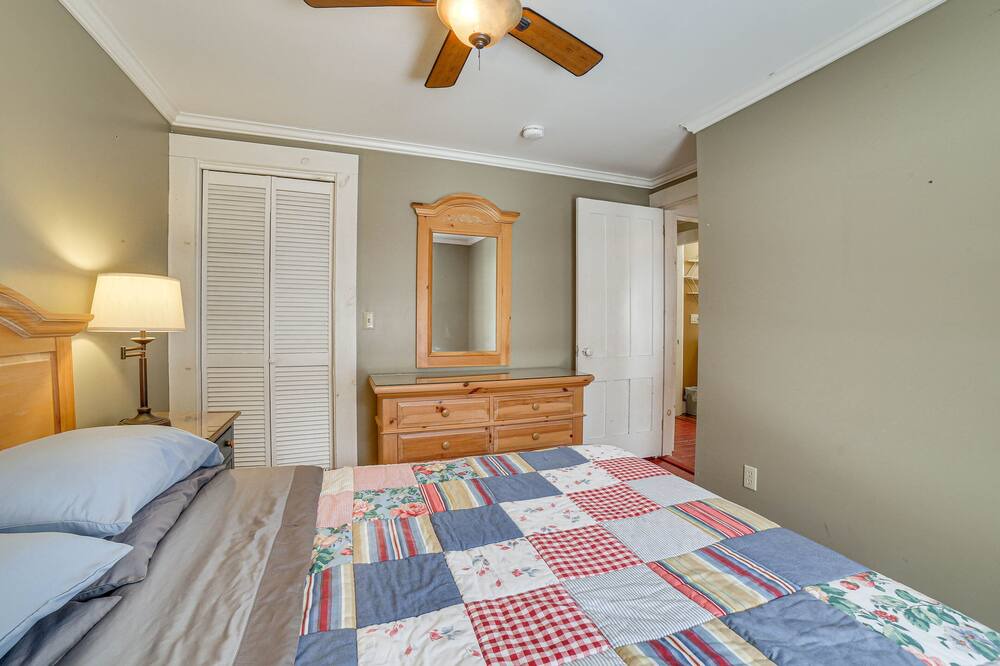 Photo of Bedroom in Jay