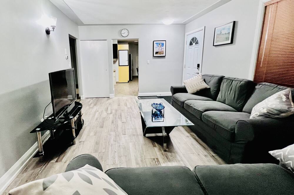 Photo of Livingroom in Rosemount