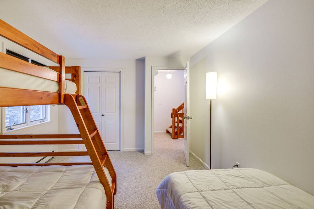 Photo of Bedroom in Conway