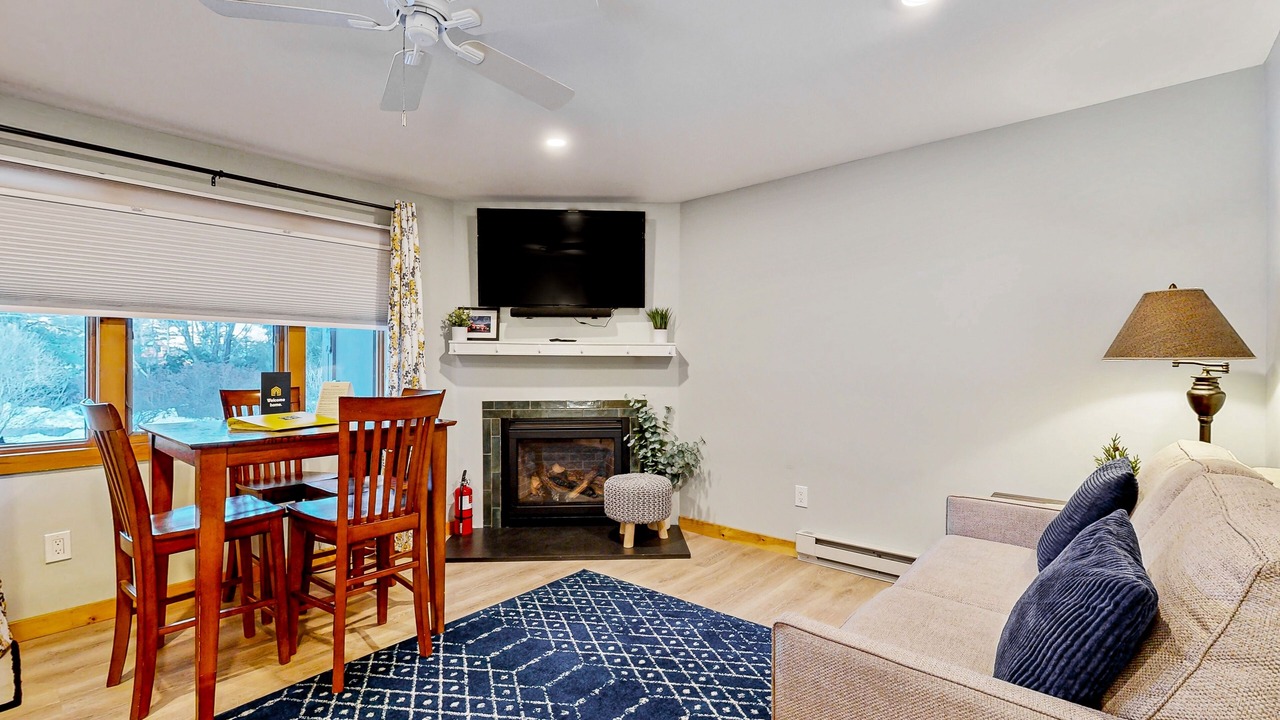 Photo of Livingroom in Waterville Valley