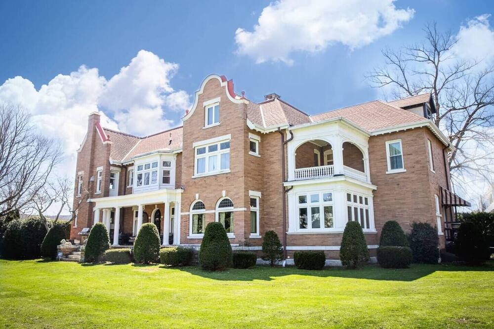 Photo of Outdoor in Warren