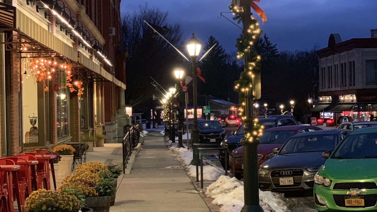 Photo of Outdoor in Lee