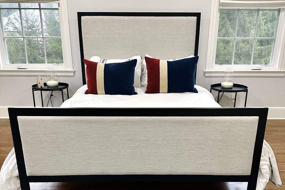 Photo of Bedroom in Westport