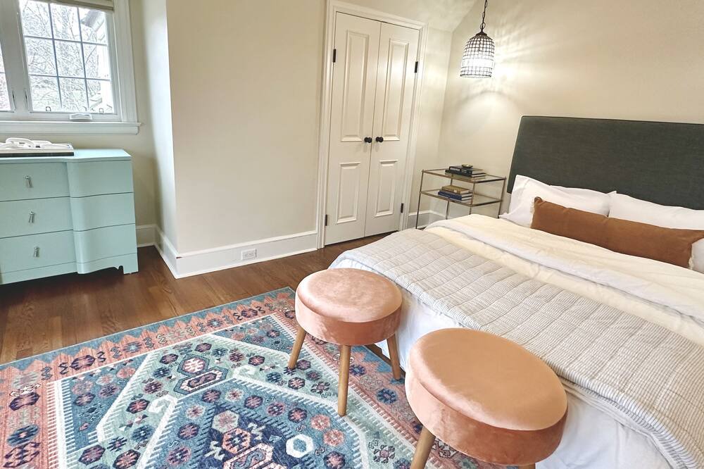 Photo of Bedroom in Westport
