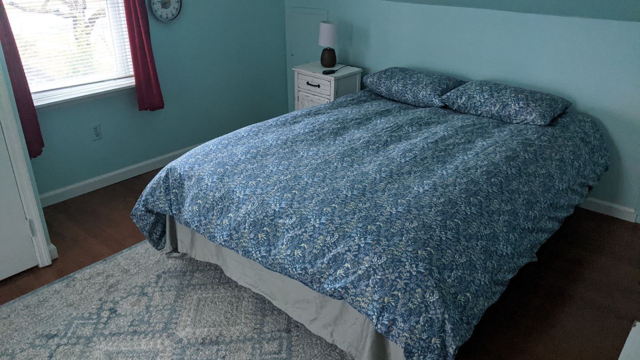 Photo of Bedroom in Newtonville