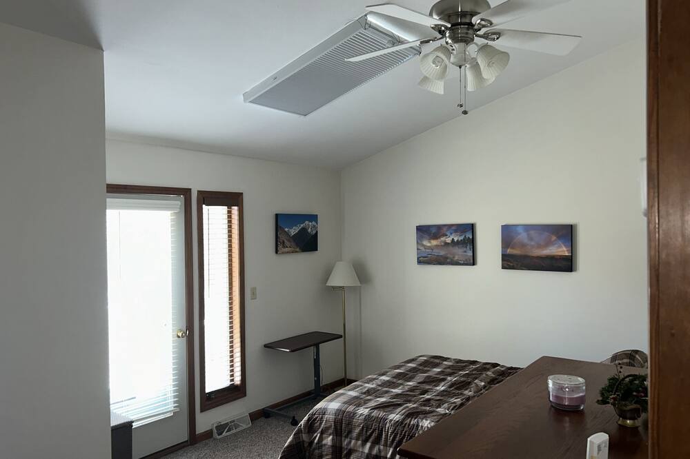 Photo of Bedroom in Manlius