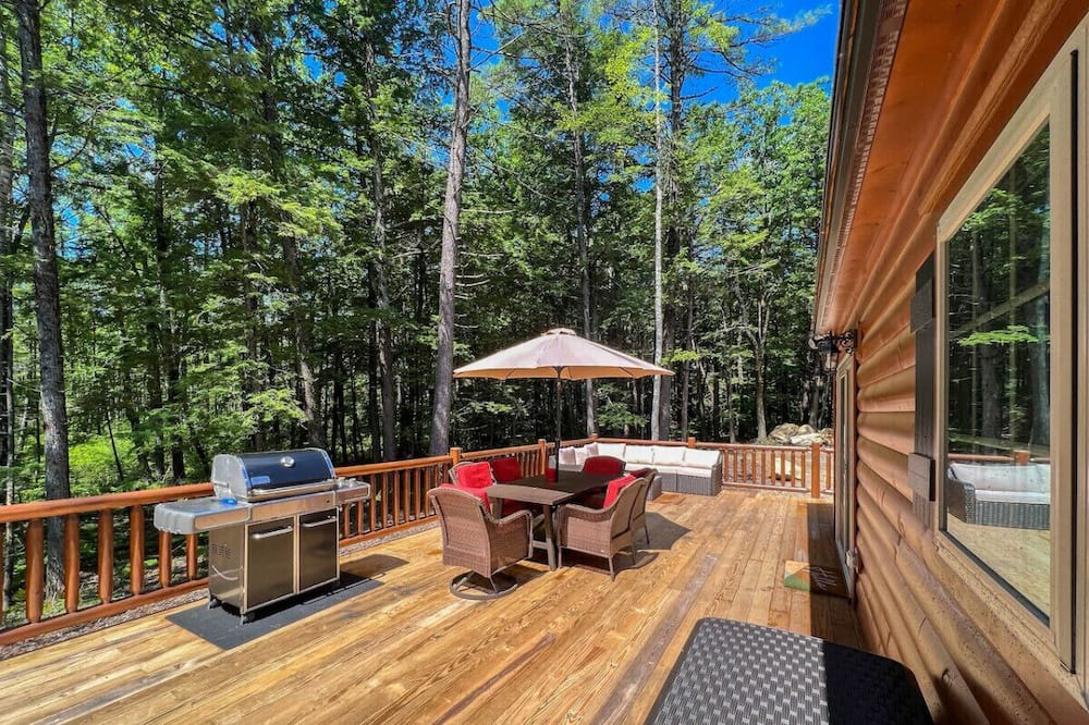 Photo of Outdoor in Center Conway